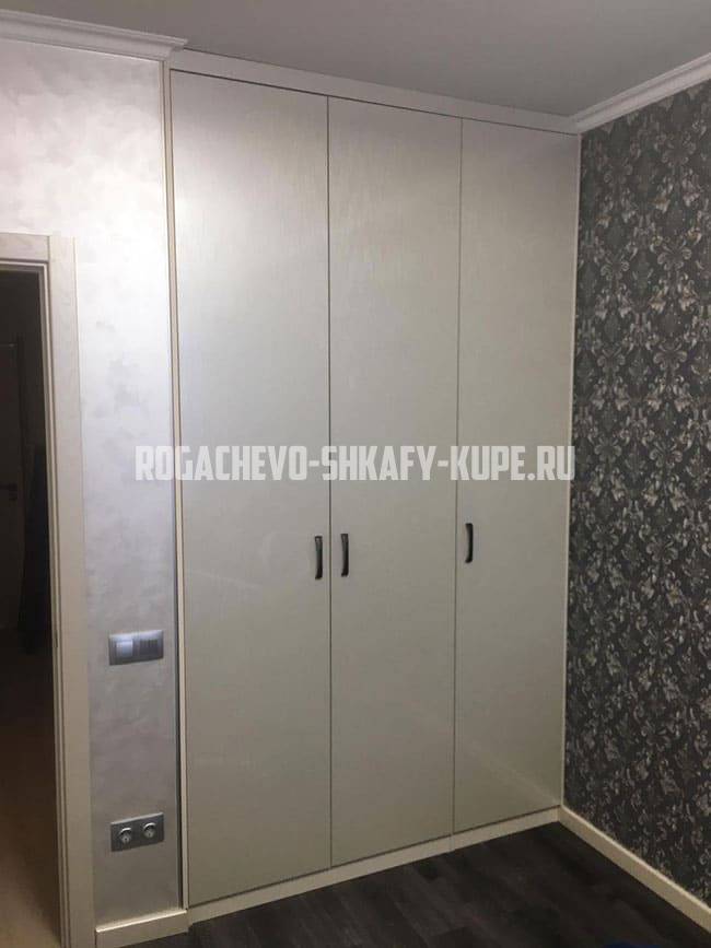 Распашные шкафы Рогачёво